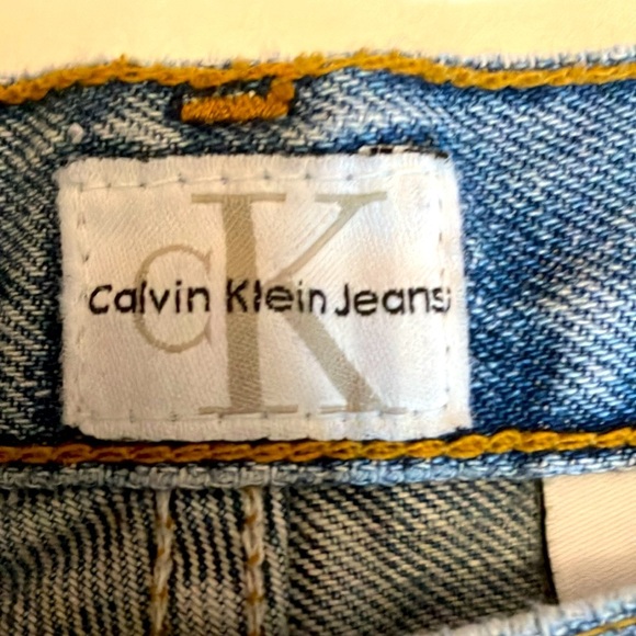 Calvin Klein Stone Washed Jeans 33 x 34 Pre-owned Condition - Picture 7 of 12